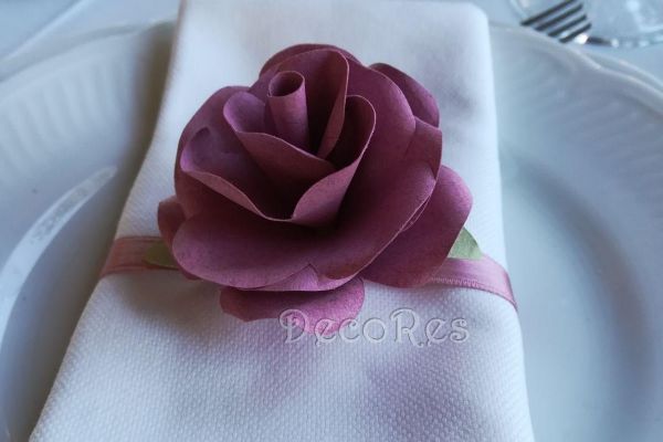 rosa-legatovagliolo58790A39-E736-1C62-2B69-705D0B7A5568.jpg